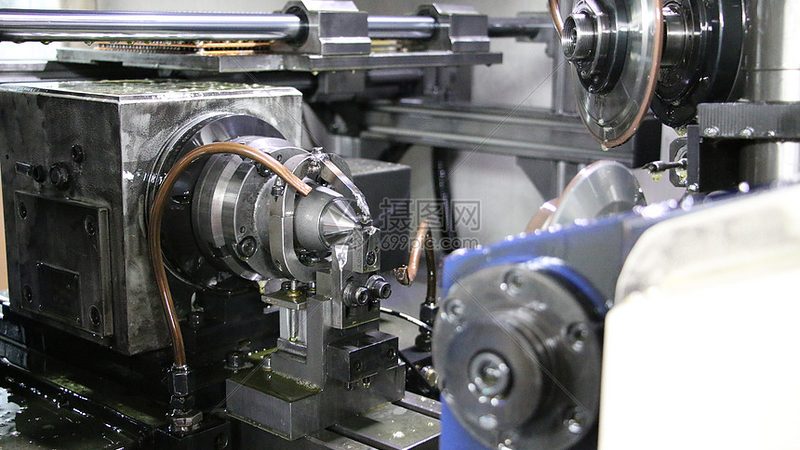 模具加工机床精度如何挑选：揭秘关键指标与误区